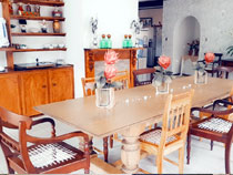 Palm Grove Guest House Dining Room